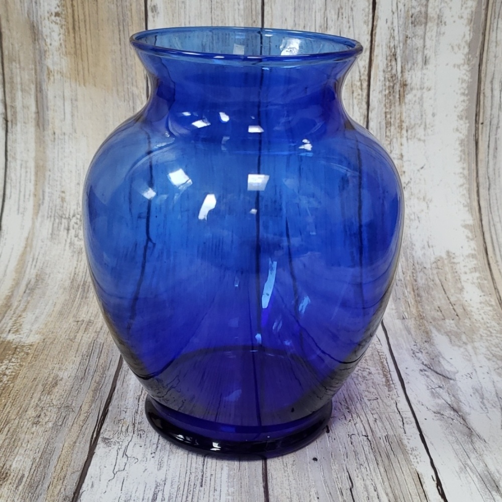 Blue vase